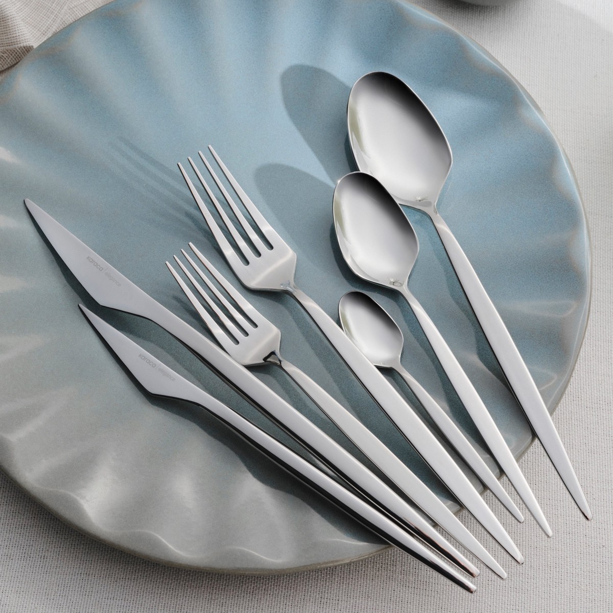 Karaca New Thor V2 84-Piece Stainless Steel Cutlery Set for 12 People, Platin
