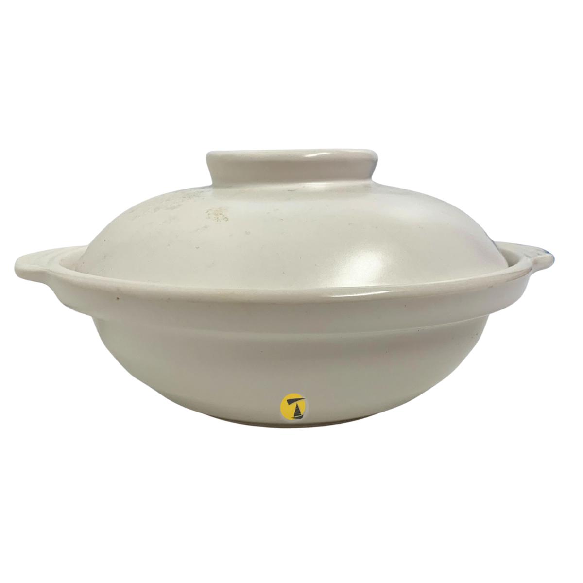 White Glazed Clay Pot with Lid – 18cm Diameter