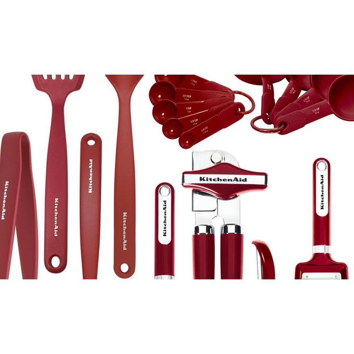 17-Piece Utensils Set in Red
