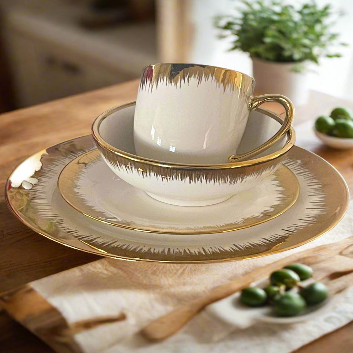 24pc Gold dinner set
