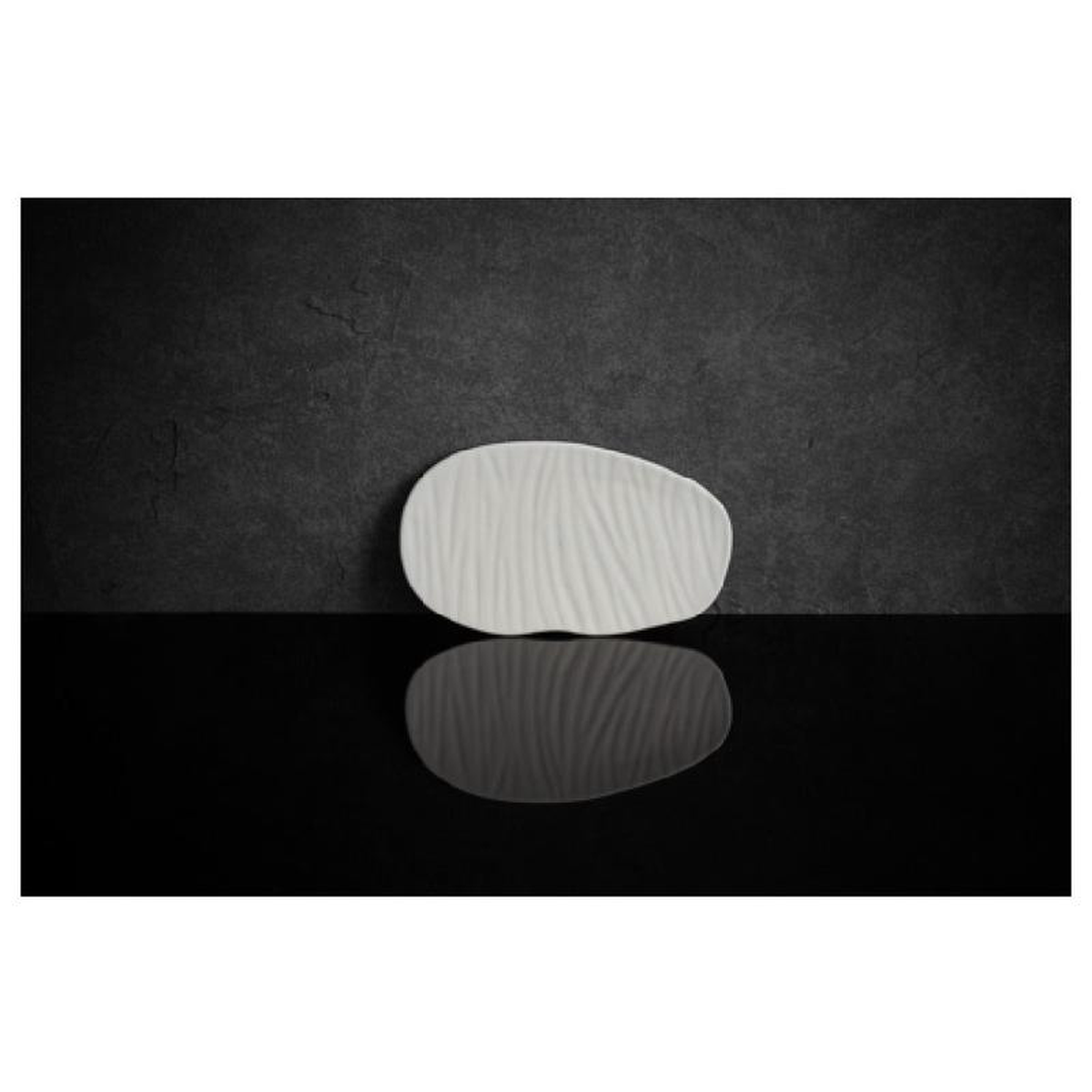 1880 Hospitality L1160000149 10-12 Inch Oval Plate Stoneware White
